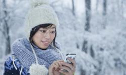 Создано приложение для согревания рук смартфоном