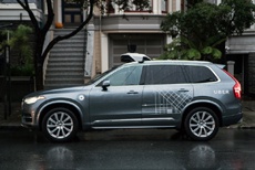 Uber потеряла руководителя программы самоуправляемых автомобилей