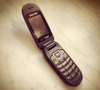 Почему нужно вернуться на телефон-раскладушку