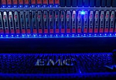 Из-за невыполненных заказов выручка EMC упала на 2,5%