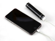 Эксперты: большинство людей заряжают смартфон неправильно