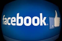 Facebook откажется от блока «рекламных новостей»