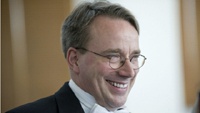 Есть ли в Linux закладки спецслужб США? Основатель Linux сохраняет интригу