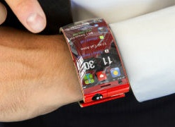 Объем рынка носимых ПК будет расти на 50% в год