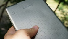 Samsung: в планшетах Galaxy Tab S 8.4 бракованная крышка