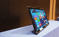 Intel показала прототип настольного планшета Black Brook