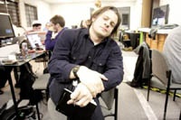 Человек, который «бросил» интернет год назад, возвращается