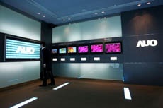 AUO получила первый убыток за 10 кварталов