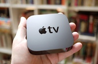 В коде iOS 7.1 обнаружили упоминания Siri для телеприставки Apple TV