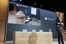 Microsoft расскажет подробнее о VR-шлемах для Windows 10 в декабре