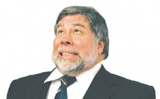 Стив Возняк пролетел мимо Apple Watch