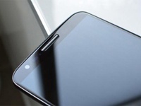 LG G3: новый тизер-трейлер и фотографии индукционной док-станции