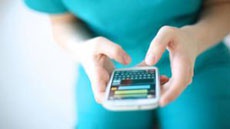 Аналитики отмечают рост популярности мобильных мессенджеров