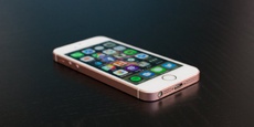 Из-за ошибки Apple возник дефицит дисплеев для iPhone SE