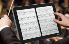 Поставщик "электронной бумаги" E Ink вернулся к прибыли