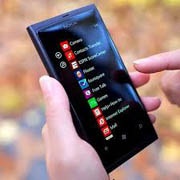 Nokia обвиняют в шпионаже и передаче данных пользователей компании Microsoft