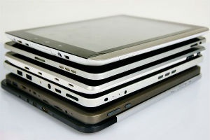 Рынок планшетов слабеет под воздействием крупных смартфонов