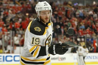 Игрок НХЛ удалил микроблог после гомофобского твита