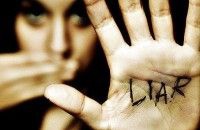 Костюм виртуальной реальности переносит движения человека в игру