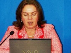 Татьяна Попова призвала ИнАУ: Не принимать в срочном порядке никаких изменений в Устав