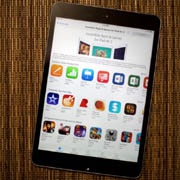 Жители Европы смогут возвращать приложения в App Store