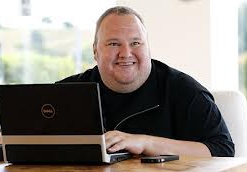 Ким Дотком стал причиной отставки новозеландского министра