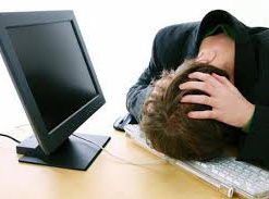 Доверчивый мужчина обогатил интернет-мошенника на 2,5 тыс. грн.