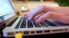 В Одесі кіберполіція та журналісти розкрили інтернет-магазин, що торгував підробленими меддовідками