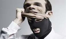 Житель Николаева отдал мошенникам 18400 грн., поверив, что ему звонят из банка