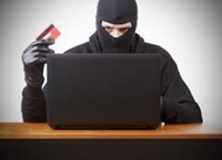 Доверчивая женщина обогатила интернет-мошенника на 9000 грн