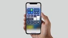 Первая партия iPhone X в день предзаказа закончилась за пару минут