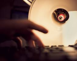 У ФБР есть ПО для слежки за пользователями через вебкамеры