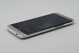 Повідомити про свій арешт можна лиш однією кнопкою