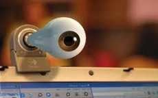 17% пользователей заклеивают веб-камеру изолентой