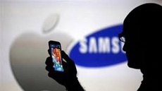 По данным исследования, Apple тратит на рекламу больше, чем Samsung
