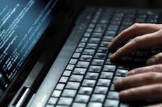 Хакеры могут массово атаковать компьютеры украинцев 24 августа через Word