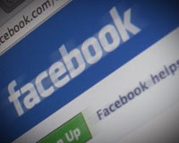 Во Вьетнаме мужчине дали условный срок за комментарии в Facebook