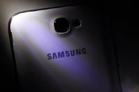 Galaxy Note 4 сможет уберечь от ожогов на солнце