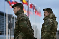 Минобороны Латвии наберет отряд добровольцев для борьбы с хакерами