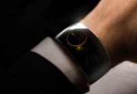 Moment Smartwatch: новая концепция «умных» часов