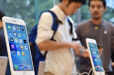 Новая версия iOS так и не решила главную проблему iPhone