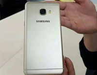 Новый металлический смартфон Samsung Galaxy C5 похож на iPhone 6s