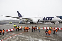 Хакеры сорвали вылет 11 рейсов из Варшавы