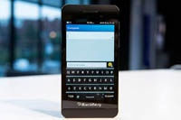 CNN: «Красная цена смартфону BlackBerry Z10 - $154»