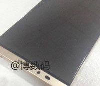 В сети появились шпионские фото Huawei Ascend Mate 8