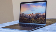 «Сначала хотелось выбросить в окно»: впечатления от MacBook Pro с Touch Bar после месяца использования