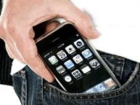 Пользователи соцсетей все чаще используют мобильники