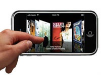 Рынок мобильных экранов упал на 3%