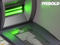 Новый слот для карт в банкоматах поможет противостоять мошенничеству