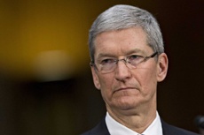 Тим Кук получил рекордное вознаграждение от Apple